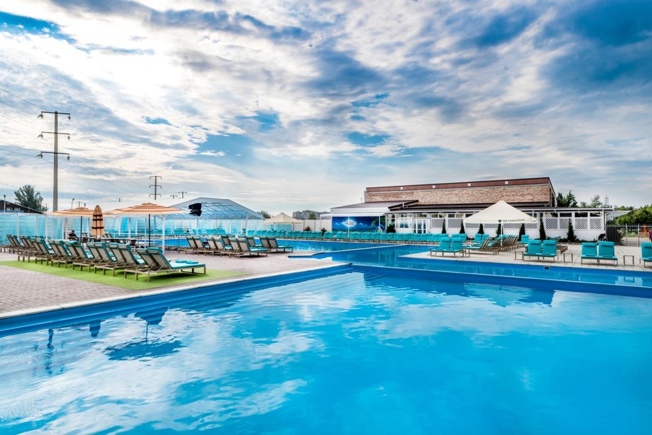 Aqua Marina Hotel Kherson Eksteriør billede